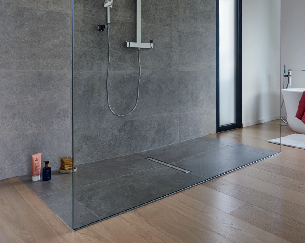 Le caniveau de douche EXTRAPLAT Venisio Slim chez Est Sanitaire